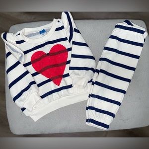 6-12 months Old Navy heart sweatsuit ( top & bottom )